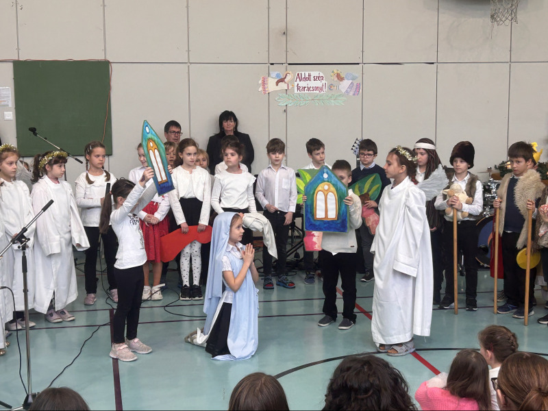 Iskolai karácsony 2025. december 13.